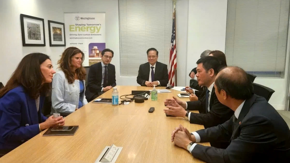 Vietnam seeks Westinghouse cooperation in developing nuclear energy projects